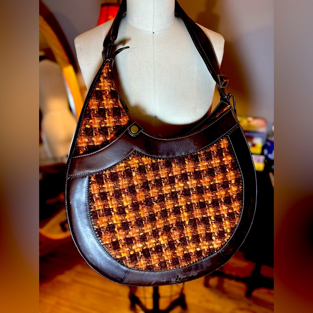 Deborah Lewis vintage hand bag